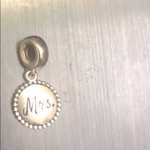 Pandora charm “ Mrs”